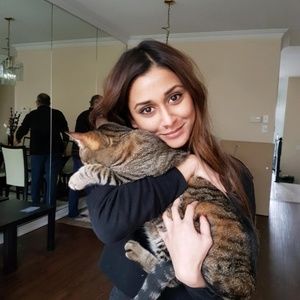 Meet your Posher, Leyena